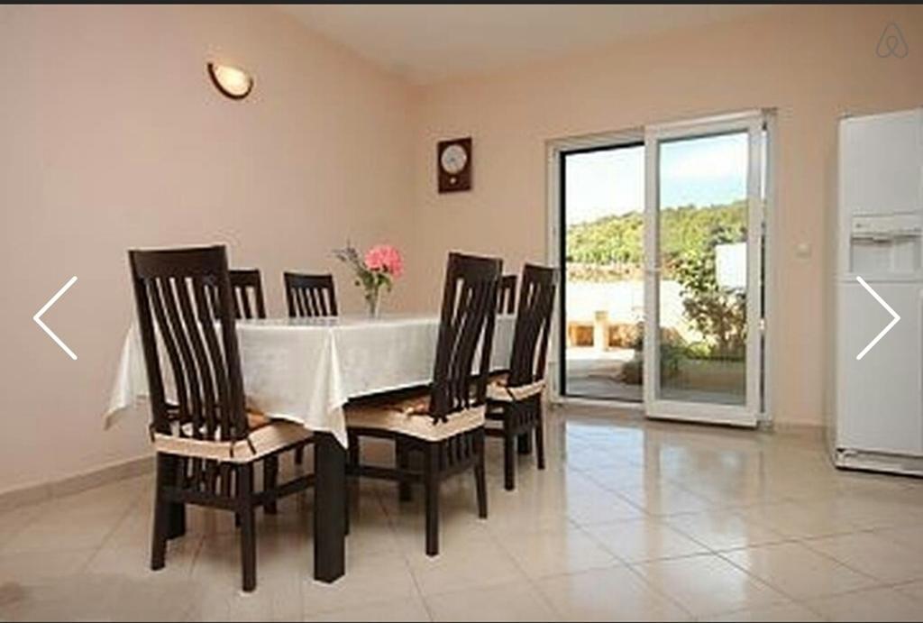 Apartments Pasman Banj Rum bild